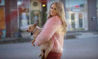 We Should Be Friends